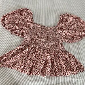 Puff sleeve top